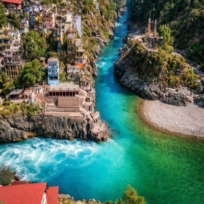 Travel Essentials for Char Dham Yatra