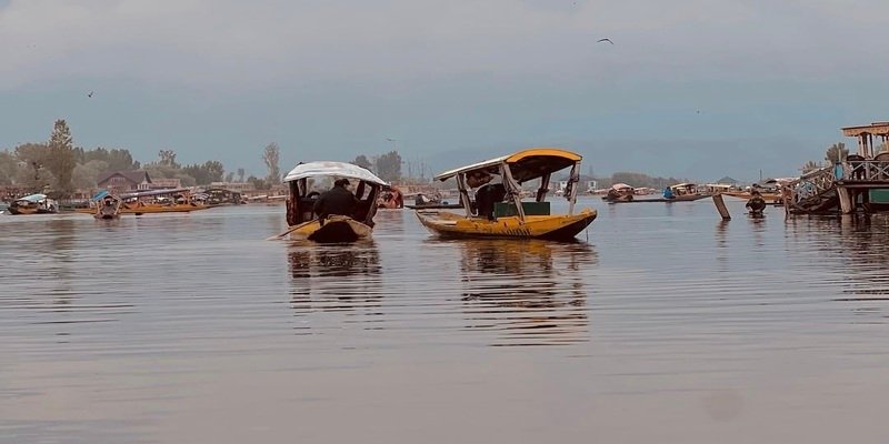 Kashmir Holiday Packages